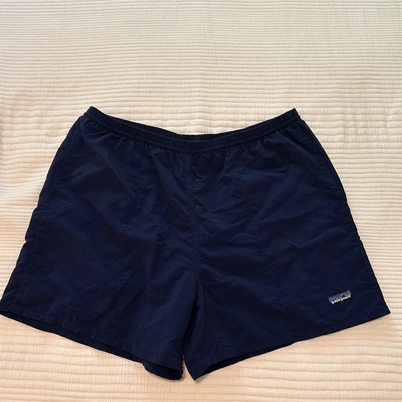 Patagonia Men’s Shorts XL Blue 5” - Picture 1 of 4